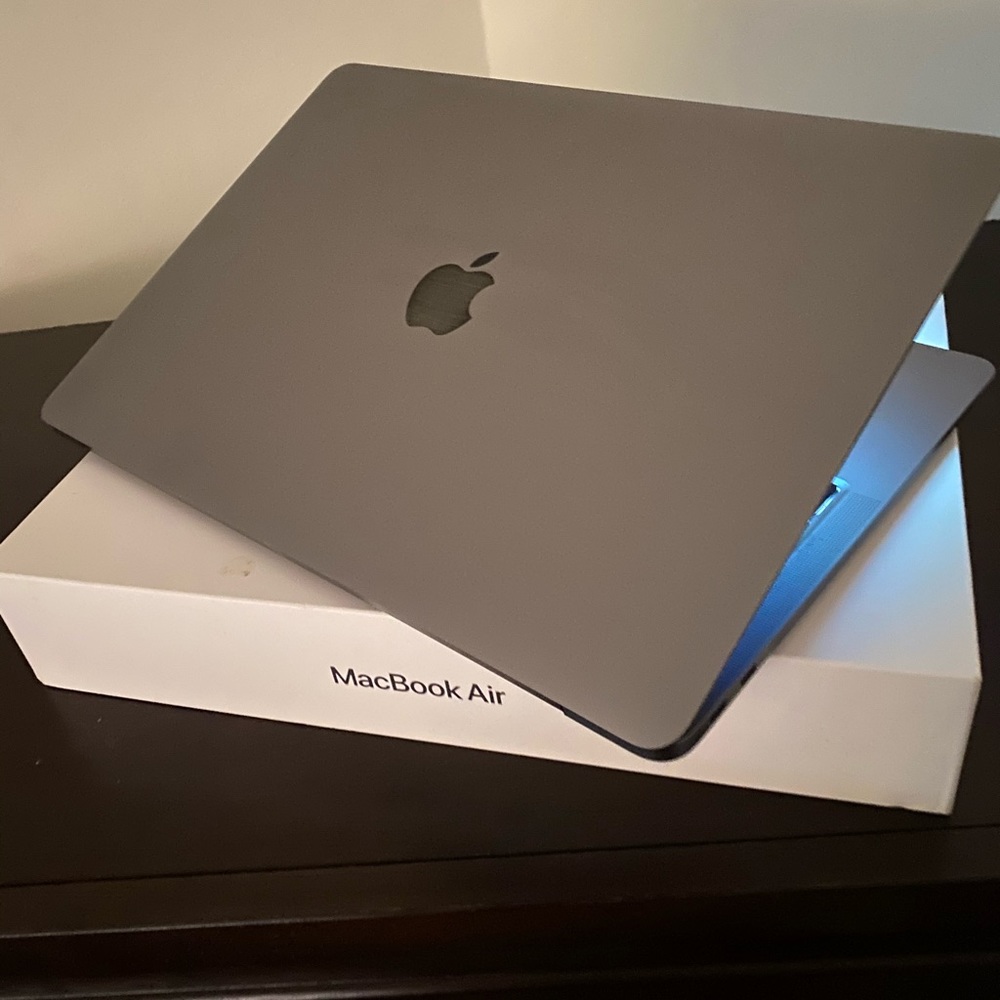 MacBook (2019)